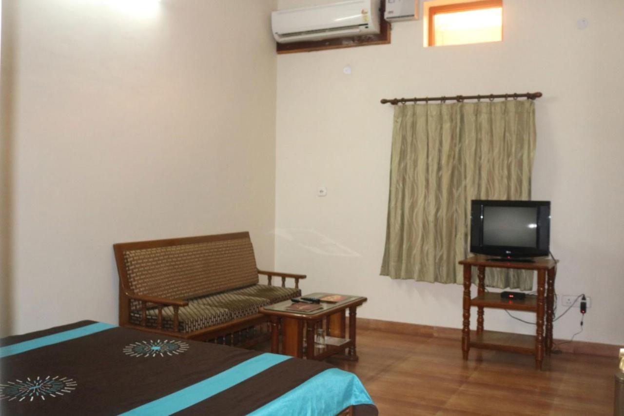 Hotel Shakti Palace Churu Exterior photo